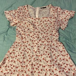 Cream colored floral mini dress!!